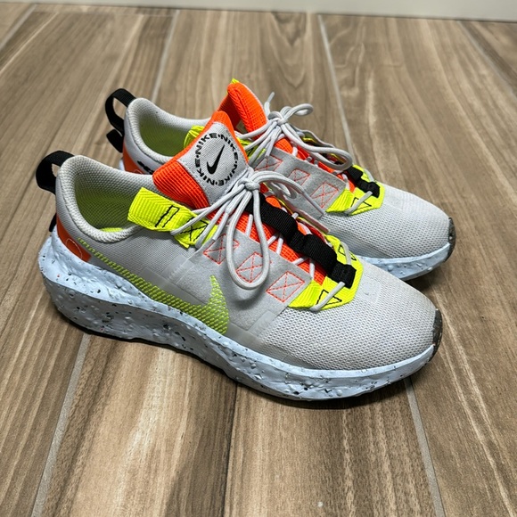 Nike Crater Impact - Picture 1 of 7